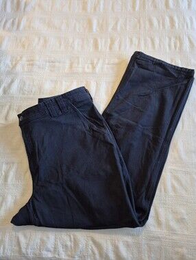 Duluth Trading co men's 42 x 32 Flex Fire Hose relaxed fit navy work pants VGUC